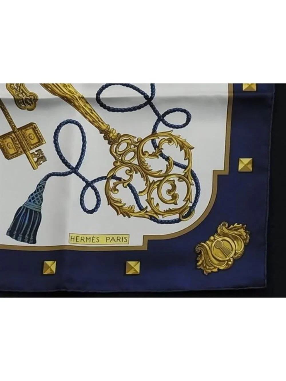★SOLD★ Hermes les Cles Carre 90 Silk Scarf Shawl Blue Multicolor - Picture 4 of 6